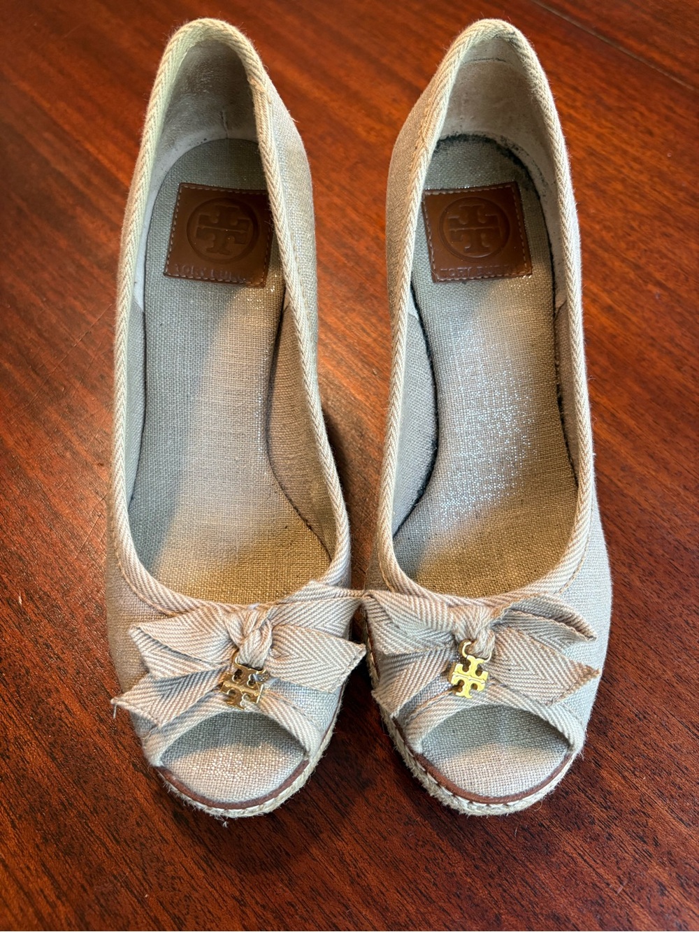 Tory Burch Natural Beige Open-Toe Wedge Espadrilles with Bow and Gold Logo